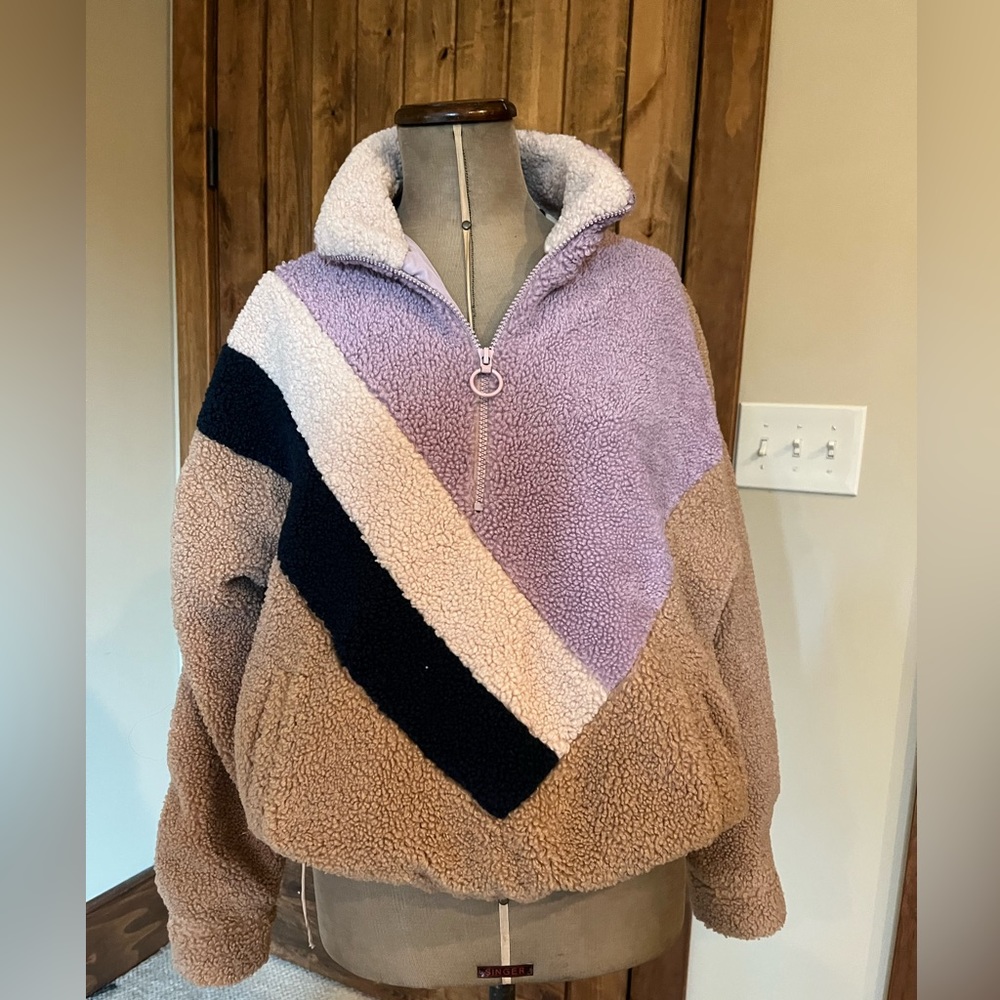 1/2 zip chevron Sherpa jacket